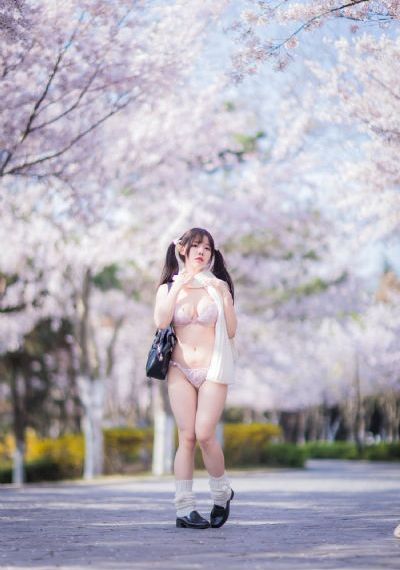 在线观看国产精品av_高清免费全集观看