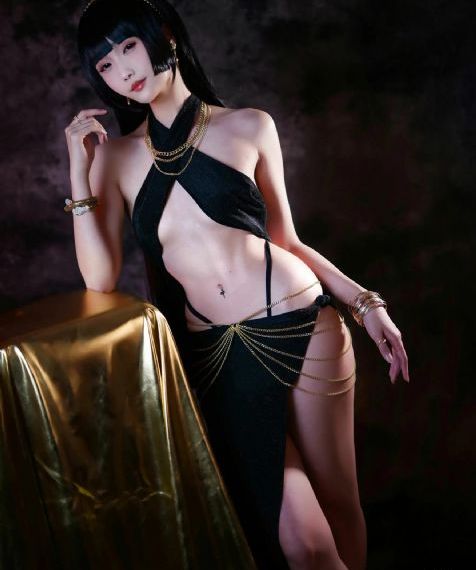欧美美女的奶头_蓝光全集免费观看