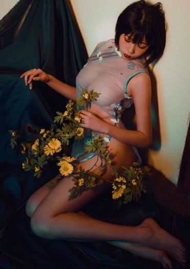蜜臀av美女一区二区_剧情片韩国电影在线观看