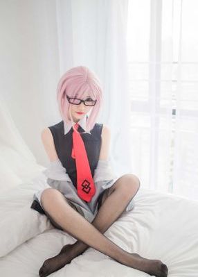 办公室强奷漂亮少妇同事_国产剧在线观看高清
